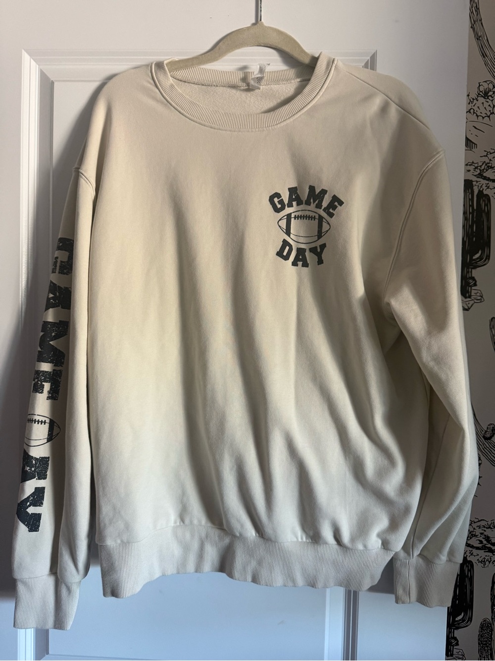 Women’s game day crewneck